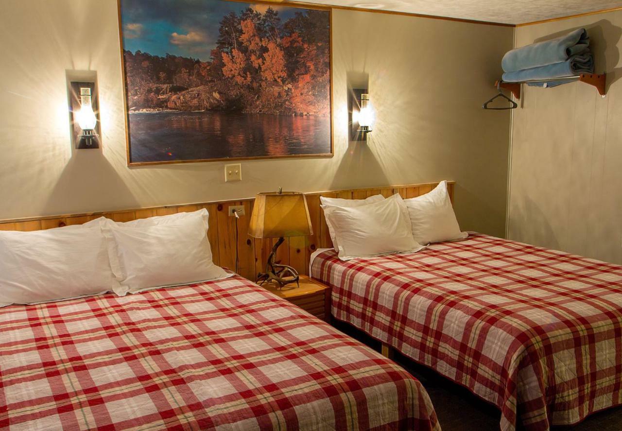 High Country Motel And Cabins Cooke City Eksteriør bilde
